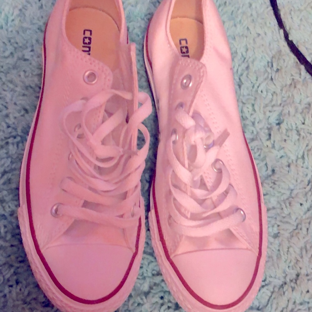White converse